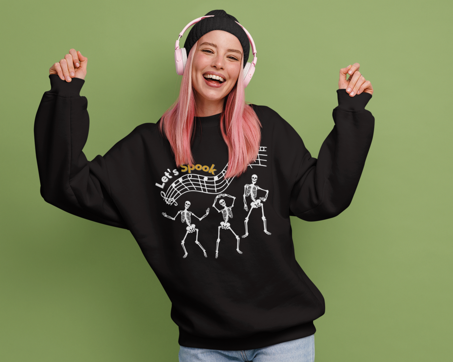 SWEATSHIRTS / HOODIES