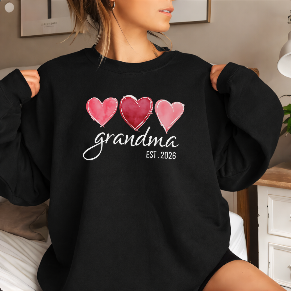 Personalized Heart Sweatshirt - Grandma, Mimi, Gigi, Nana or Mama 🎁