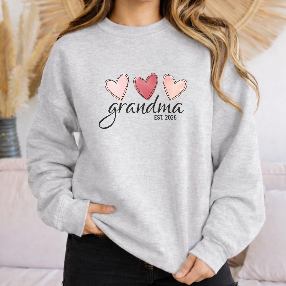 Personalized Heart Sweatshirt - Grandma, Mimi, Gigi, Nana or Mama 🎁