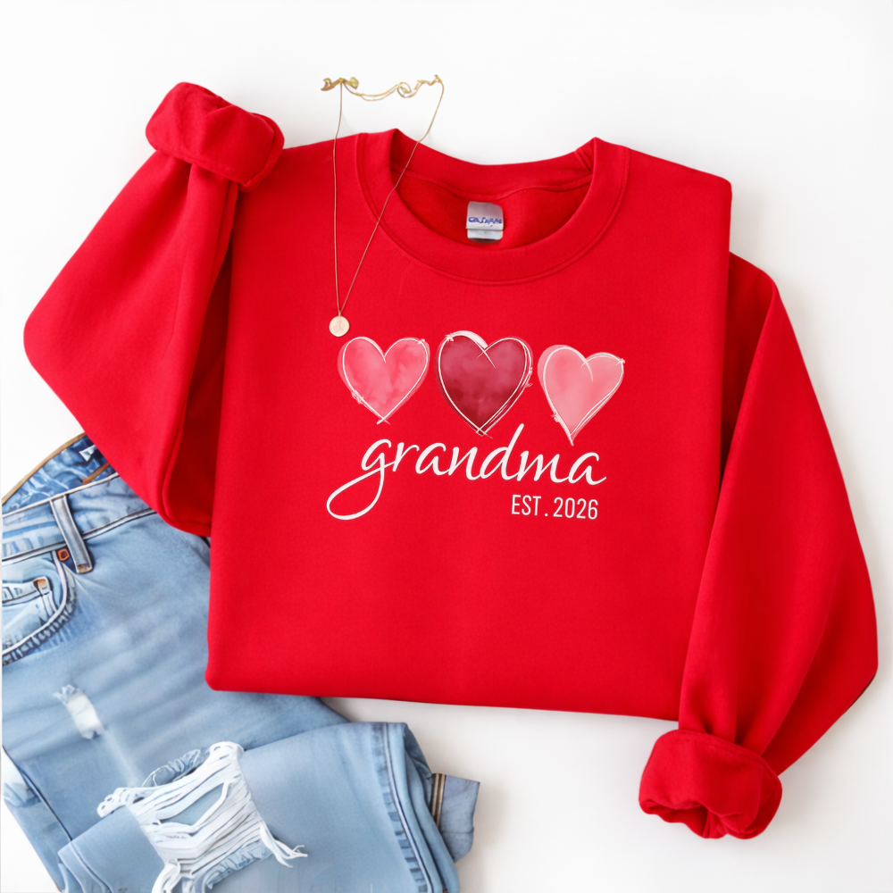 Personalized Heart Sweatshirt - Grandma, Mimi, Gigi, Nana or Mama 🎁