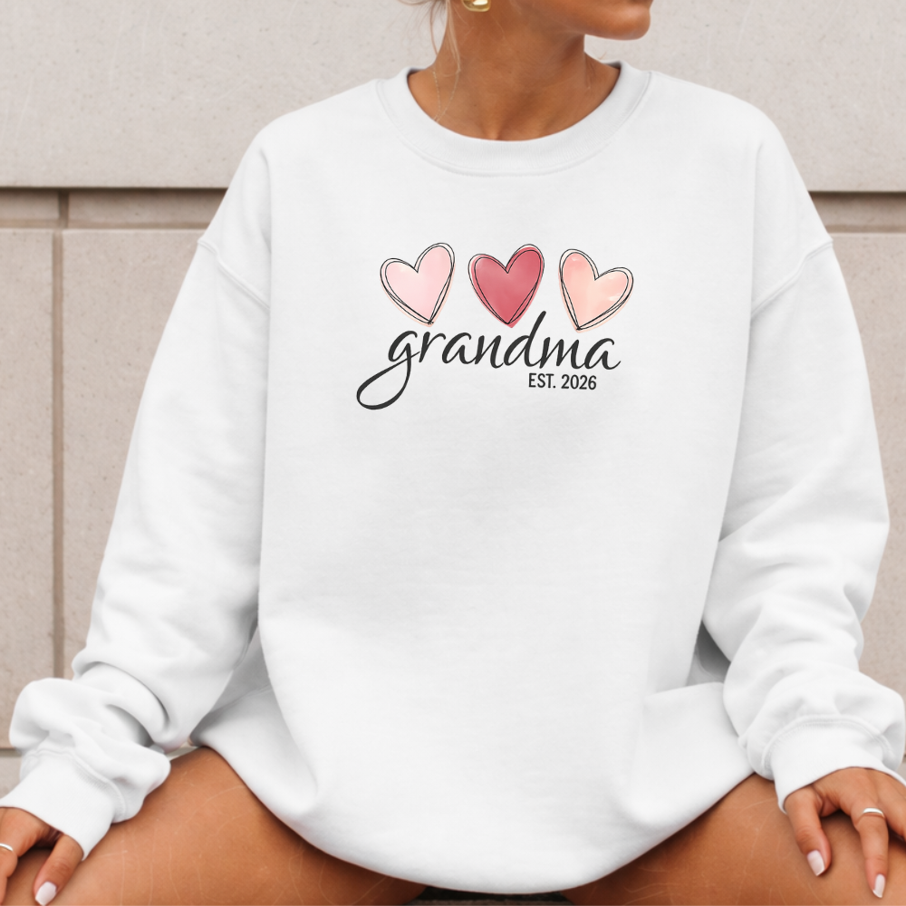 Personalized Heart Sweatshirt - Grandma, Mimi, Gigi, Nana or Mama 🎁