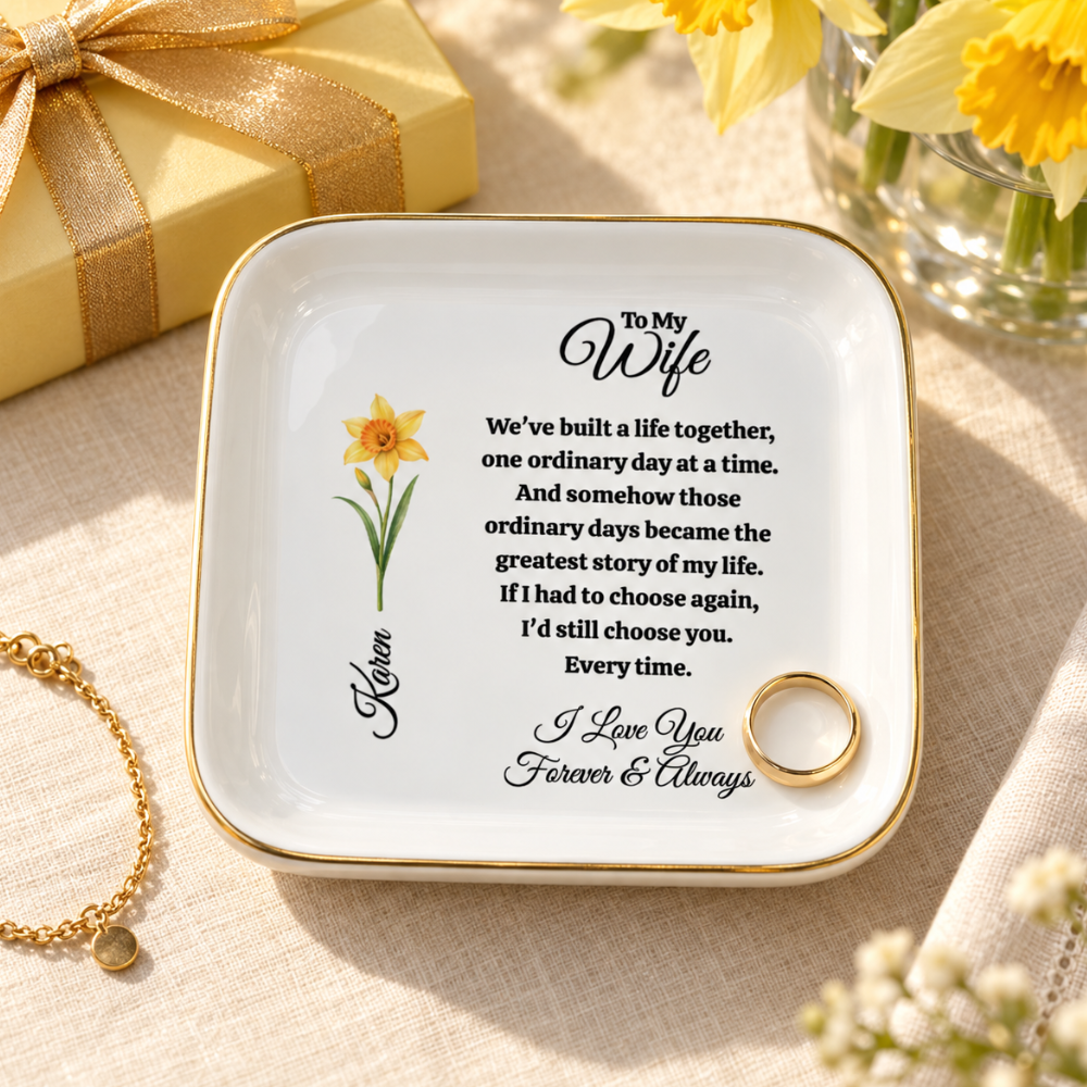 Personalized Wife Birth Flower Jewelry Dish – Romantic Gift for Wife